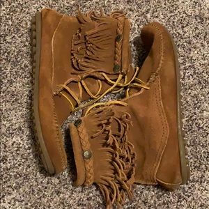 Minnetonka Fringe Boots